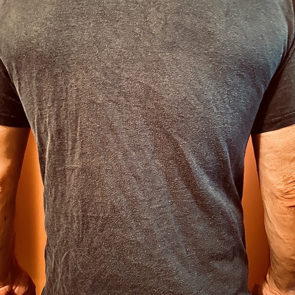 𧨠"WINDS OF PLAGUEβ BAND T-SHIRT (SEND ANY OFFERS OVER $13βΌοΈ) 𧨠- Picture 3 of 6